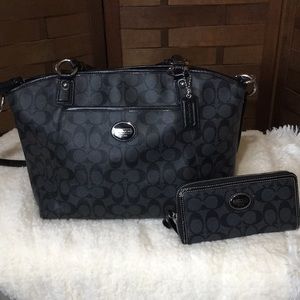 Coach Payton Tote & Matching Wallet Grey/Black